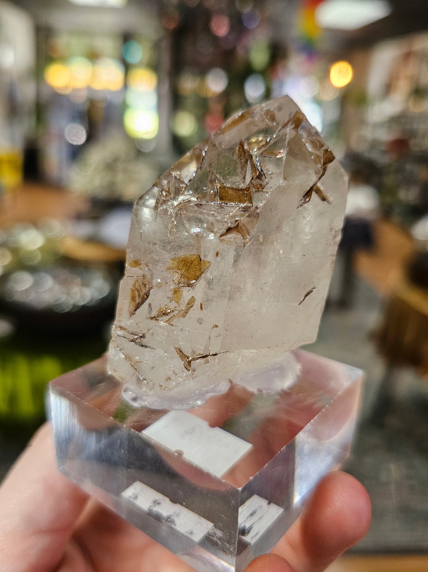 Brookite  in Quartz