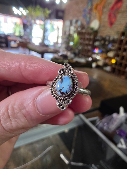 Golden Hills Turquoise Size 10