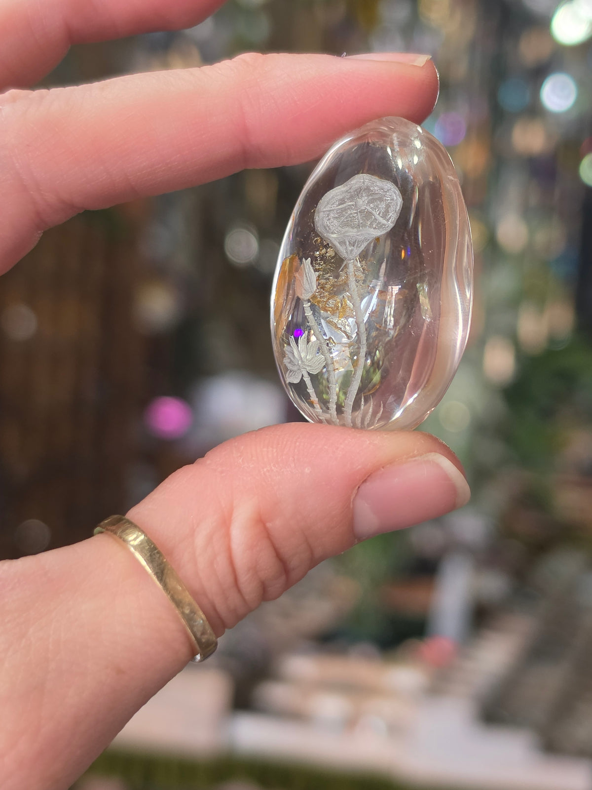 Bamboo Flower Lazer Engraved Iron Included Quartz