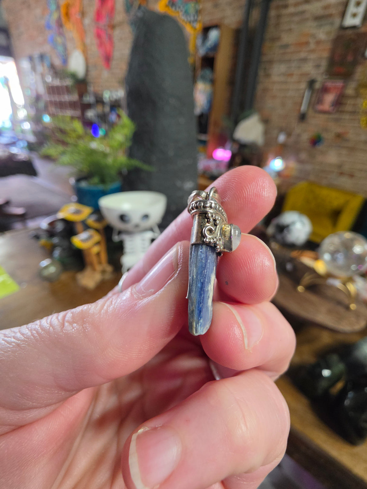 Blue Kyanite & Moonstone Pendant