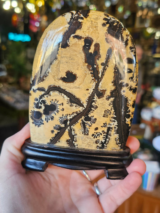 Dendritic Picture Jasper Freeform on stand