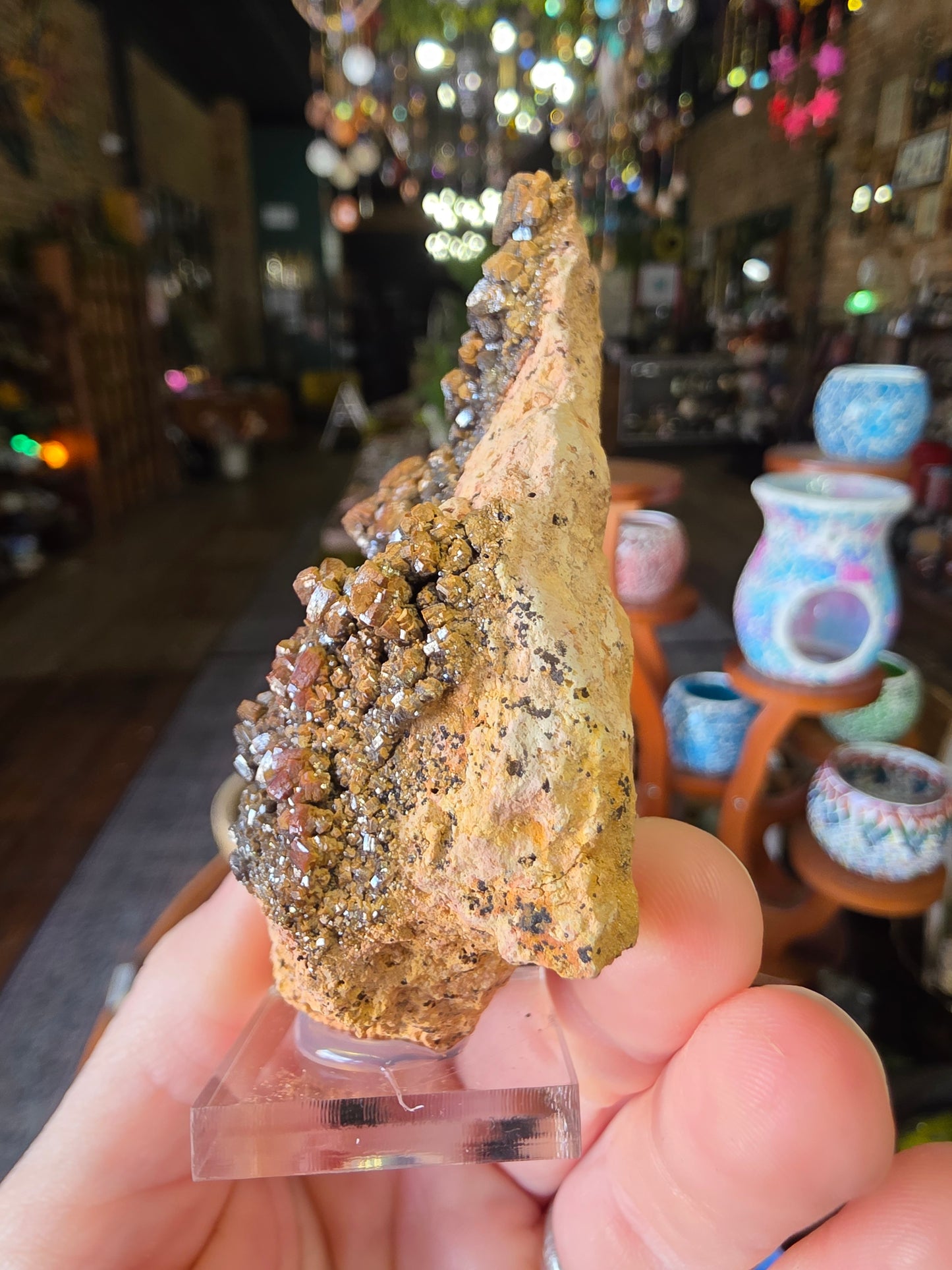 Pyromorphite on Vanadinite